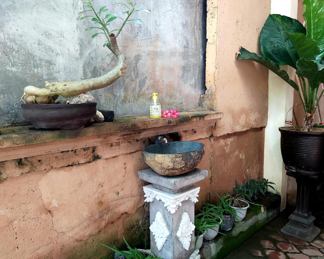 Genta House Hotell Kuta Lombok Eksteriør bilde